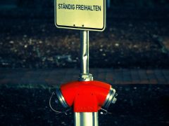 Dinas Damkar Bangka Selatan Selamatkan Korban di Hutan Kota